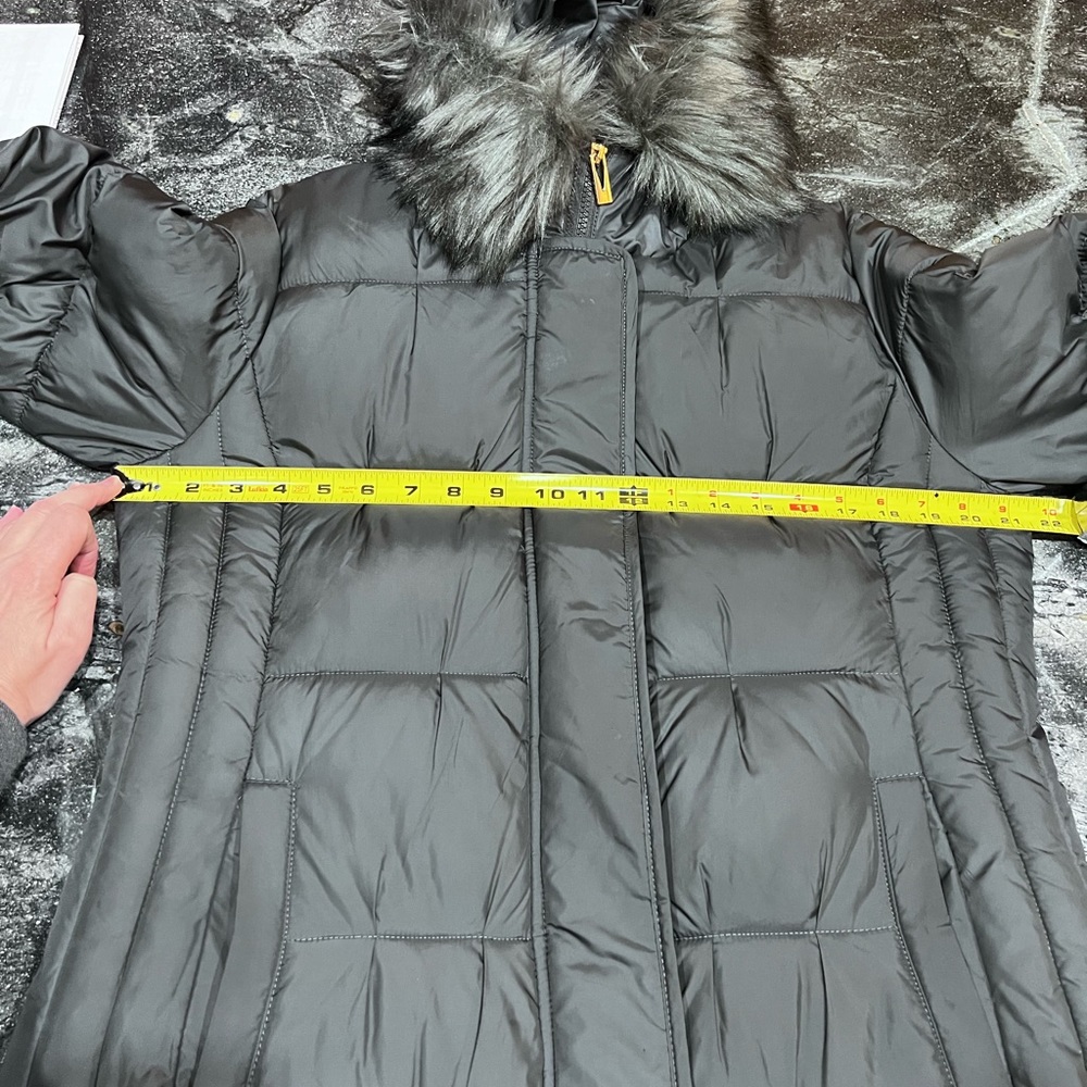 Via Spiga Grey Winter Coat with Faux Fur Trim Removable Hood | Size Medium - Picture 8 of 16